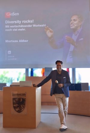 Murtaza_Auftritt_Giessen